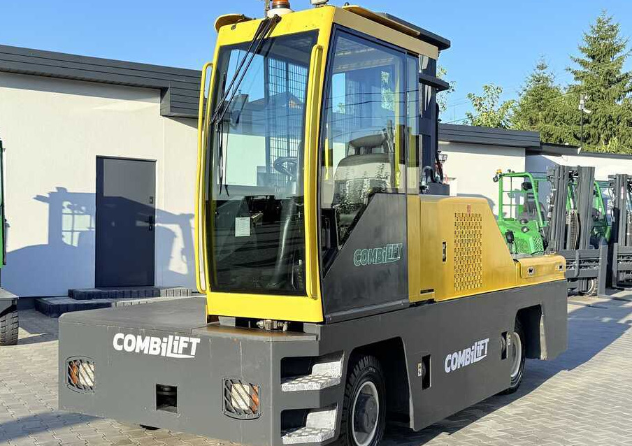 Combilift C5000FSL / DIESEL / DUPLEX - 4000MM / FREE-LIFT / CABIN / A wide range of four-way and side loaders, tailored to diverse needs and applications. - Seitenstapler: das Bild 3 Combilift C5000FSL / DIESEL / DUPLEX - 4000MM / FREE-LIFT / CABIN / A wide range of four-way and side loaders, tailored to diverse needs and applications. - Seitenstapler: das Bild 3