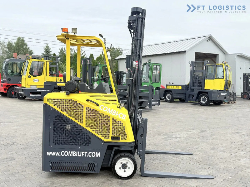 Combilift CB2500 / DUPLEX / 4100MM / DIESEL / FREE LIFT / FORK POSITIONER / SIDE SHIFT / LIKE NEW / Wide range of four-way and side loader - Vierwegstapler: das Bild 5 Combilift CB2500 / DUPLEX / 4100MM / DIESEL / FREE LIFT / FORK POSITIONER / SIDE SHIFT / LIKE NEW / Wide range of four-way and side loader - Vierwegstapler: das Bild 5