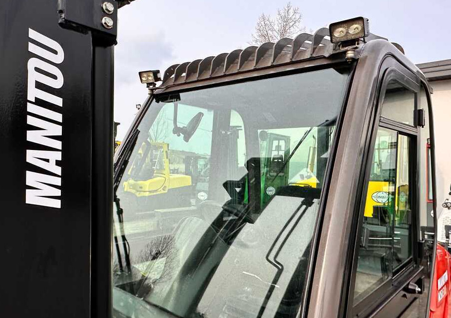 Manitou MSI30 / DIESEL / DUPLEX / 3400MM / CABIN / FORK POSITIONER / SIDE SHIFT / LIKE NEW - Geländestapler: das Bild 2 Manitou MSI30 / DIESEL / DUPLEX / 3400MM / CABIN / FORK POSITIONER / SIDE SHIFT / LIKE NEW - Geländestapler: das Bild 2