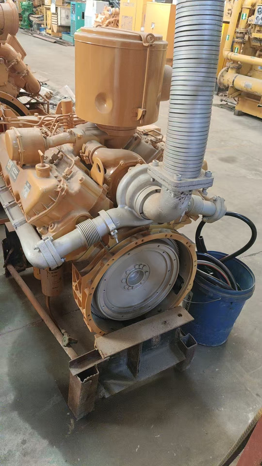 CATERPILLAR 3208 - Motor für Bagger: das Bild 1 CATERPILLAR 3208 - Motor für Bagger: das Bild 1