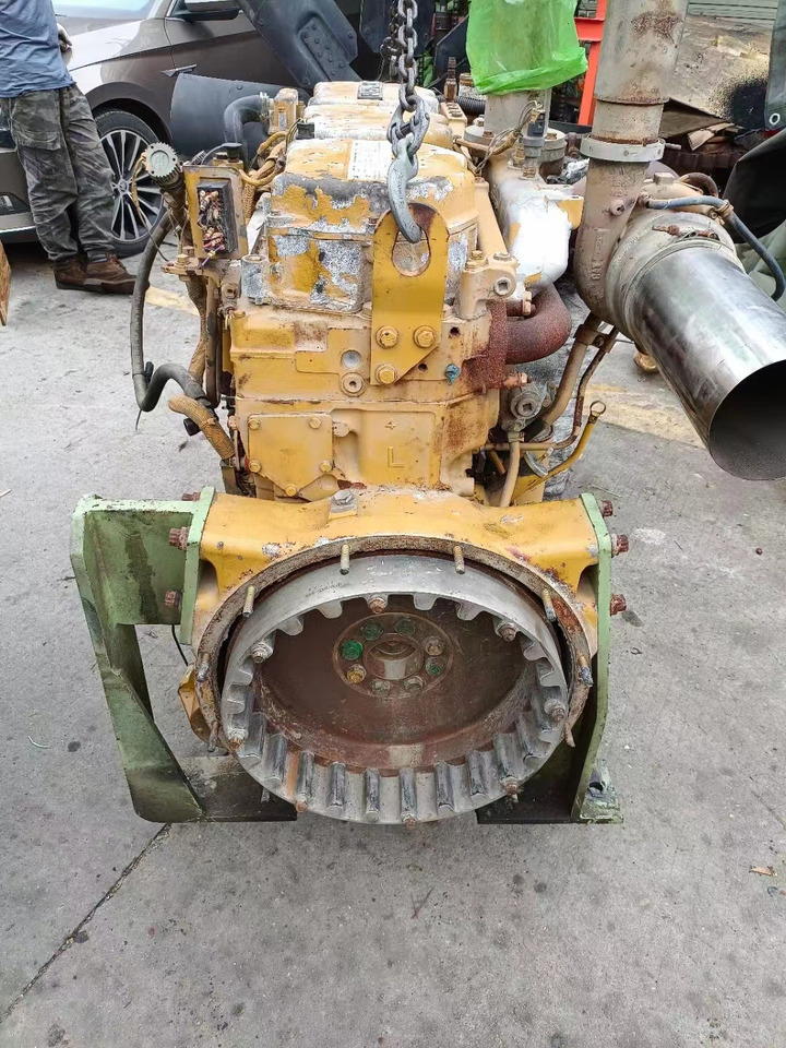 CATERPILLAR C12 - Motor für Bagger: das Bild 3 CATERPILLAR C12 - Motor für Bagger: das Bild 3