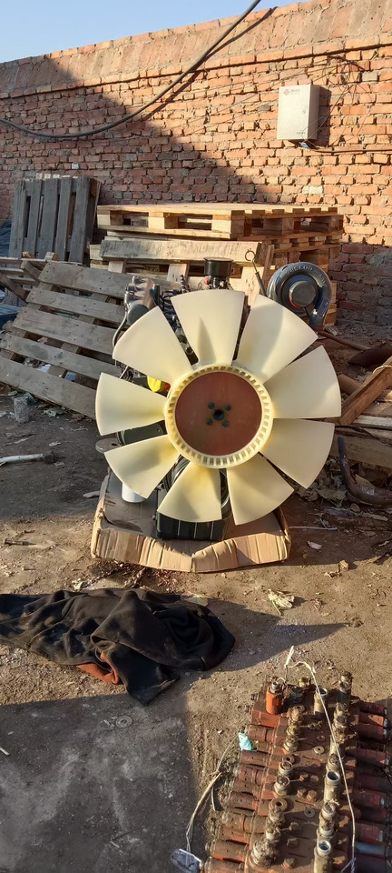 DOOSAN DB58TIS - Motor für Bagger: das Bild 2 DOOSAN DB58TIS - Motor für Bagger: das Bild 2