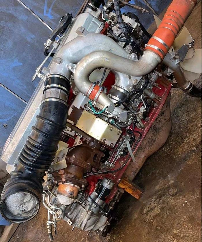 HINO E13C - Motor für Bagger: das Bild 2 HINO E13C - Motor für Bagger: das Bild 2