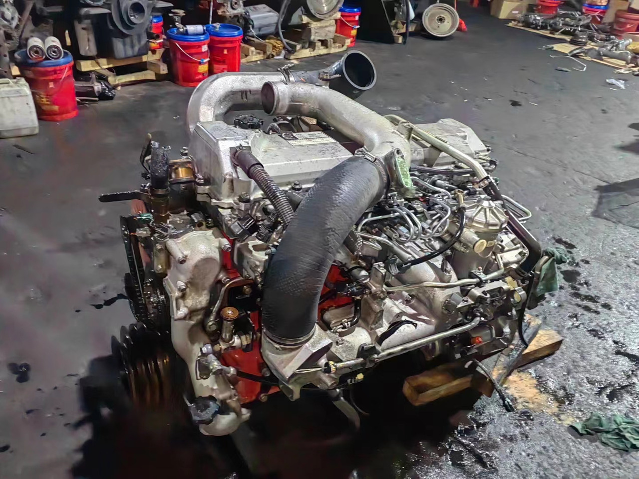 HINO J08E - Motor für Bagger: das Bild 1 HINO J08E - Motor für Bagger: das Bild 1