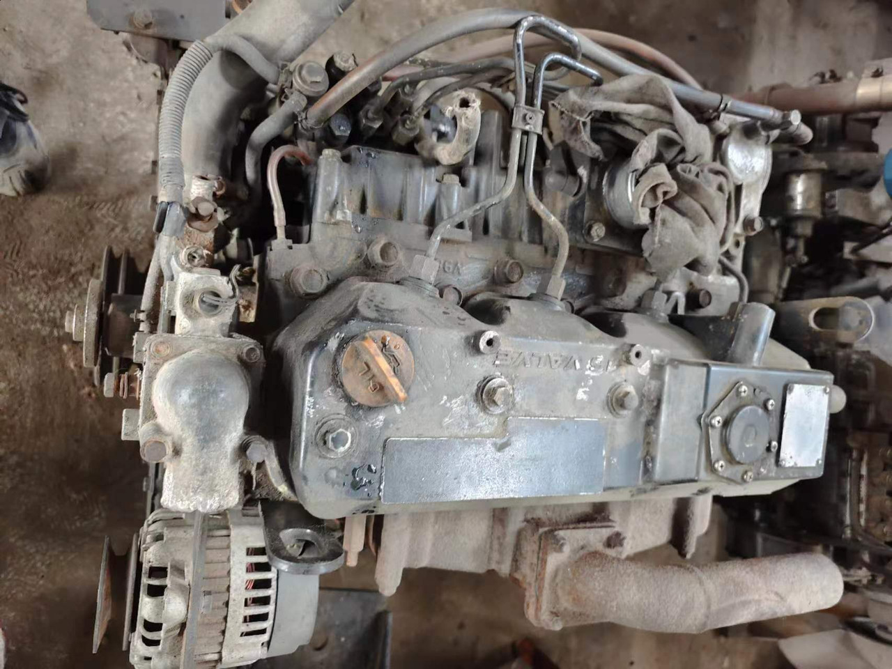 HINO p11c - Motor für Bagger: das Bild 1 HINO p11c - Motor für Bagger: das Bild 1
