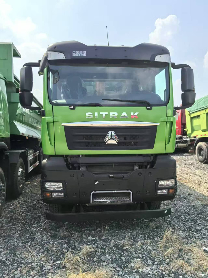 HOWO HOWO 6*6 dump truck - Kipper: das Bild 1 HOWO HOWO 6*6 dump truck - Kipper: das Bild 1