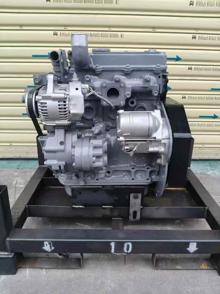 ISUZU 3LB1 - Motor für Bagger: das Bild 2 ISUZU 3LB1 - Motor für Bagger: das Bild 2
