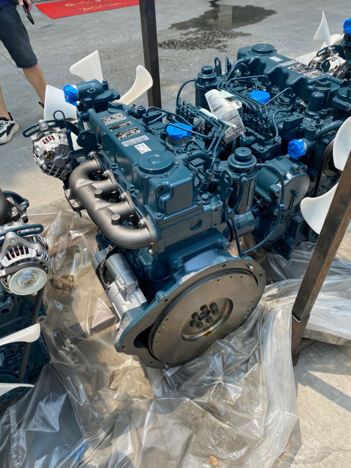 KUBOTA v3600 - Motor für Bagger: das Bild 4 KUBOTA v3600 - Motor für Bagger: das Bild 4