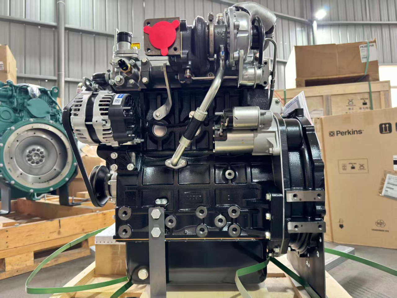 PERKINS 404D-22t - Motor für Bagger: das Bild 5 PERKINS 404D-22t - Motor für Bagger: das Bild 5