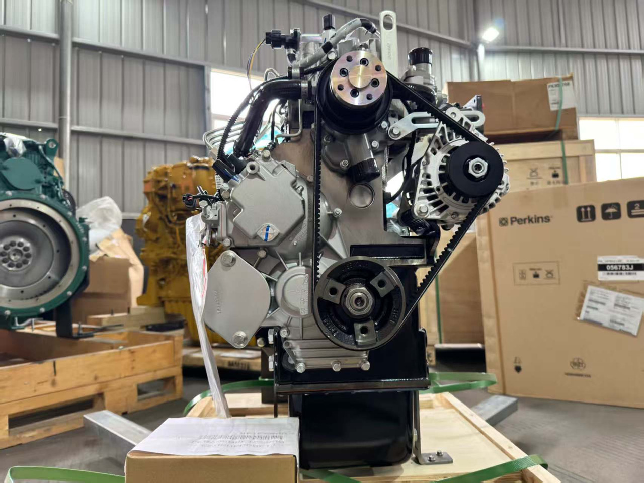 PERKINS 404D-22t - Motor für Bagger: das Bild 3 PERKINS 404D-22t - Motor für Bagger: das Bild 3
