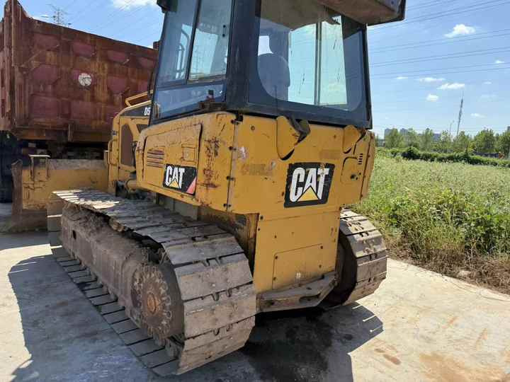 100% Original Caterpillar D5K Mini Track Dozer Cat D5K Bulldozer Superior Performance Running Working Condition Hot Sale - Bulldozer: das Bild 2 100% Original Caterpillar D5K Mini Track Dozer Cat D5K Bulldozer Superior Performance Running Working Condition Hot Sale - Bulldozer: das Bild 2