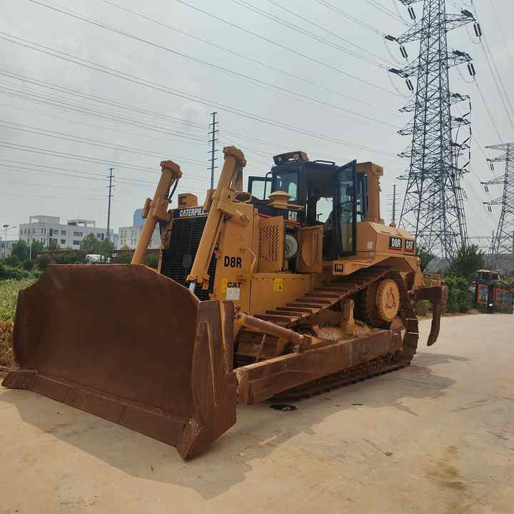 100% Original Paint Used Caterpillar D8R Bulldozer CAT D8R Crawler Dozer with Superior Performance and Power for Sale - Bulldozer: das Bild 1 100% Original Paint Used Caterpillar D8R Bulldozer CAT D8R Crawler Dozer with Superior Performance and Power for Sale - Bulldozer: das Bild 1