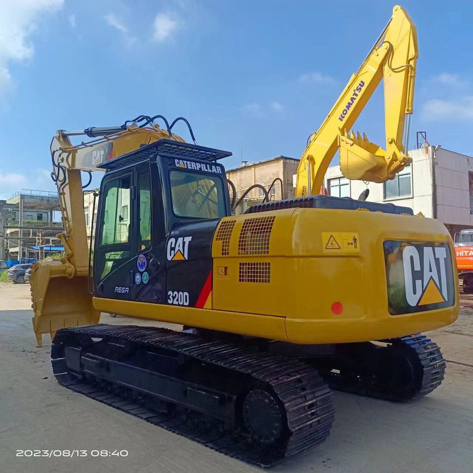 CATERPILLAR 320D - Kettenbagger: das Bild 3 CATERPILLAR 320D - Kettenbagger: das Bild 3