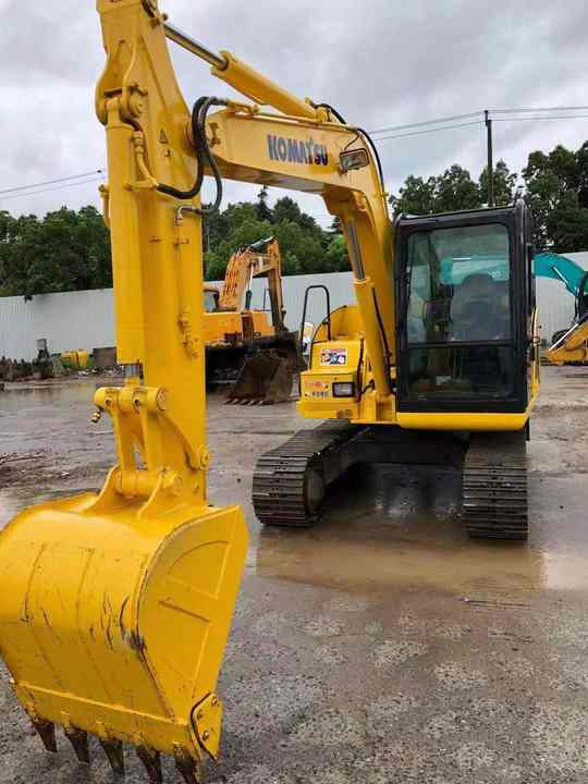 Cheap Used Komatsu PC70-8 Crawler Excavator with High Efficiency Used Heavy Machinery Komatsu PC70-8 Digger Cheap for Sale - Kettenbagger: das Bild 3 Cheap Used Komatsu PC70-8 Crawler Excavator with High Efficiency Used Heavy Machinery Komatsu PC70-8 Digger Cheap for Sale - Kettenbagger: das Bild 3