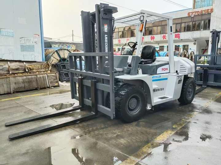 TCM 70 Diesel Forklift 7 Ton | Heavy-Duty Industrial Forklift | Warehouse/Construction Equipment - Gabelstapler: das Bild 3 TCM 70 Diesel Forklift 7 Ton | Heavy-Duty Industrial Forklift | Warehouse/Construction Equipment - Gabelstapler: das Bild 3