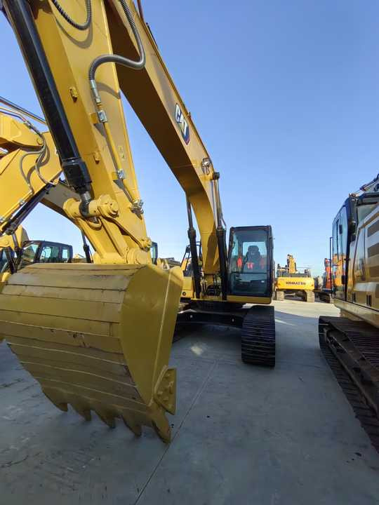 USED CAT 330GC Hydraulic Excavator Used Cat 330gc Is of High Quality and Low Price and Is in Stock for Sale - Bagger: das Bild 2 USED CAT 330GC Hydraulic Excavator Used Cat 330gc Is of High Quality and Low Price and Is in Stock for Sale - Bagger: das Bild 2