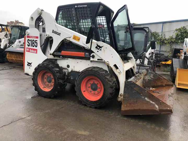 Used Bob Cat Bob Cat S185 Used Mini Skid Steer Wheel Loader Multifunctional Track Loaders Bobcat - Radlader: das Bild 5 Used Bob Cat Bob Cat S185 Used Mini Skid Steer Wheel Loader Multifunctional Track Loaders Bobcat - Radlader: das Bild 5