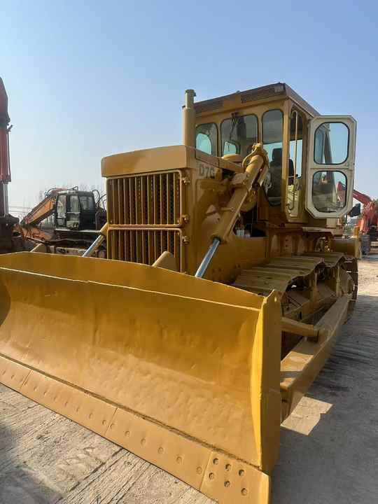 Used Cat D7G New Model Bulldozer Second Hand Machine Popular Brand Caterpillar Crawler Bulldozer Hydraulic Machinery - Bulldozer: das Bild 3 Used Cat D7G New Model Bulldozer Second Hand Machine Popular Brand Caterpillar Crawler Bulldozer Hydraulic Machinery - Bulldozer: das Bild 3