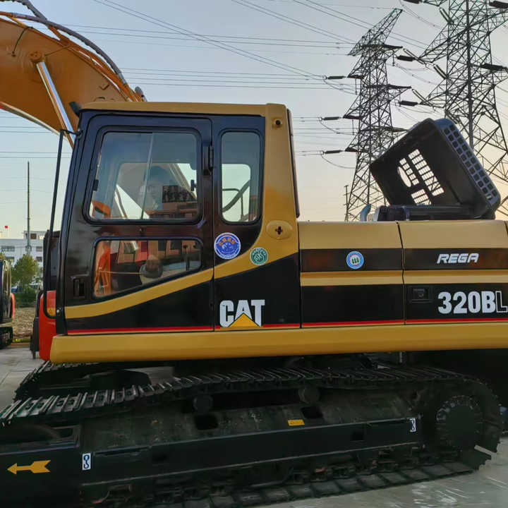 Used Cat Excavator CAT320BL Crawler Excavators Construction Equipment Earth-moving Caterpillar for Sale Excellent Condition - Bagger: das Bild 2 Used Cat Excavator CAT320BL Crawler Excavators Construction Equipment Earth-moving Caterpillar for Sale Excellent Condition - Bagger: das Bild 2