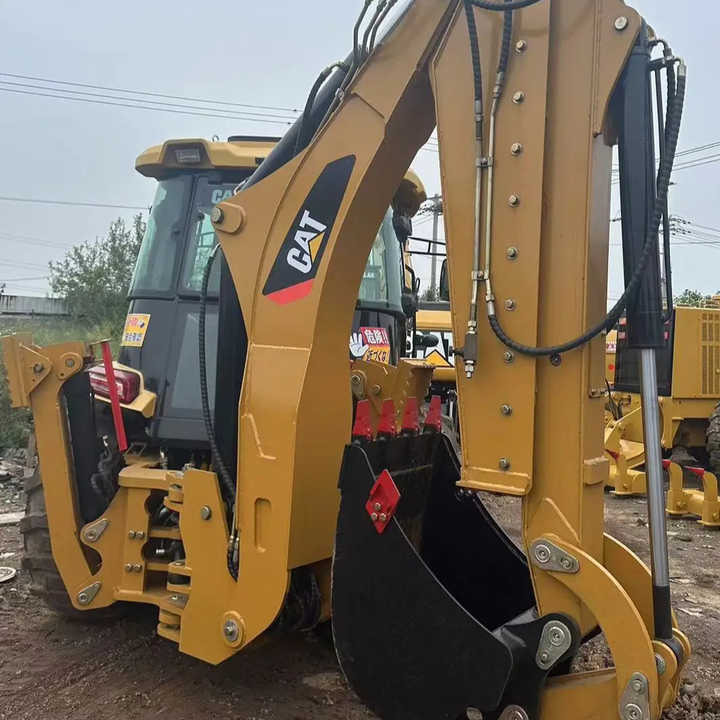 Used Caterpillar CAT 450F Retro Excavator CAT420F Cheap Price for Sale - Bagger: das Bild 5 Used Caterpillar CAT 450F Retro Excavator CAT420F Cheap Price for Sale - Bagger: das Bild 5