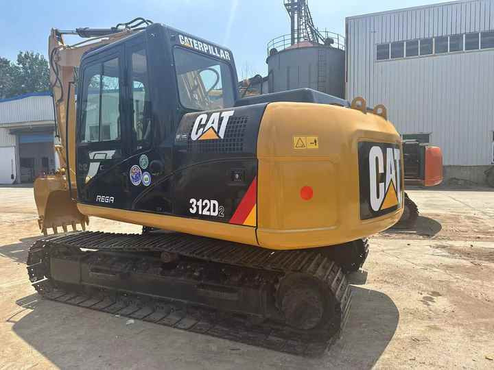 Used Caterpillar Cat312D2 Excavator Original Japan Heavy Machinery Caterpillar 312D2 Excavator for Sale - Kettenbagger: das Bild 4 Used Caterpillar Cat312D2 Excavator Original Japan Heavy Machinery Caterpillar 312D2 Excavator for Sale - Kettenbagger: das Bild 4