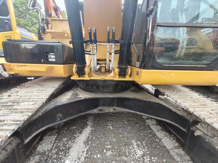 Used Digger CAT 329D2 Construction Machinery Construction Digger Used CAT 329D2 Cheap Excavator - Kettenbagger: das Bild 4 Used Digger CAT 329D2 Construction Machinery Construction Digger Used CAT 329D2 Cheap Excavator - Kettenbagger: das Bild 4