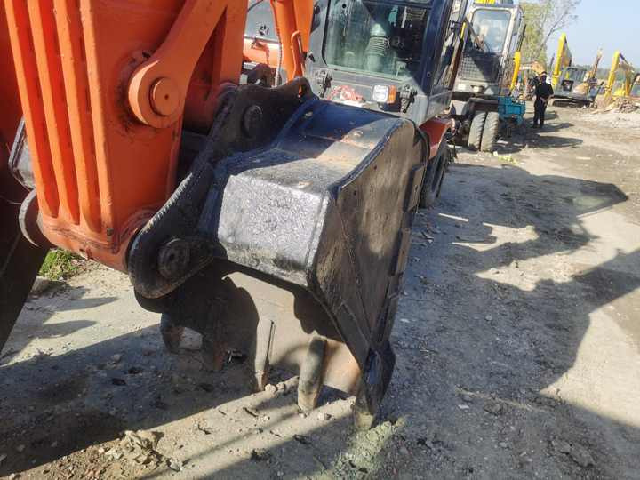 Used Digger Doosan Dh150w-7 Construction Machinery Construction Digger Used Doosan Dh150w-7 Cheap Excavator - Kettenbagger: das Bild 2 Used Digger Doosan Dh150w-7 Construction Machinery Construction Digger Used Doosan Dh150w-7 Cheap Excavator - Kettenbagger: das Bild 2