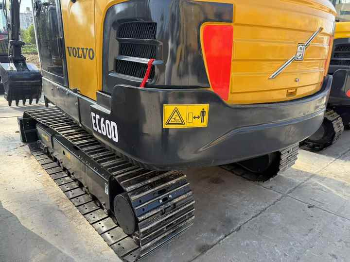 Used Digger VOLVO EC60D Construction Machinery Construction Digger Used VOLVO EC60D Cheap Excavator - Minibagger: das Bild 2 Used Digger VOLVO EC60D Construction Machinery Construction Digger Used VOLVO EC60D Cheap Excavator - Minibagger: das Bild 2