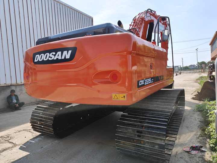 Used Doosan DX225LC Excavator | Low Hours | Heavy Duty | G lobal Shipping - Bagger: das Bild 4 Used Doosan DX225LC Excavator | Low Hours | Heavy Duty | G lobal Shipping - Bagger: das Bild 4