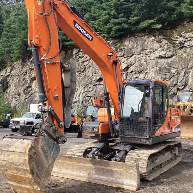 Kettenbagger Used Excavator Doosan DX140 Excavators Mini Equipment Earth Moving Machinery Doosan Digger Excavator for Sale: das Bild 1