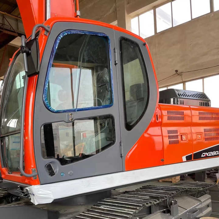Used Excavator Doosan DX260LC-9 Excavators Mini Equipment Earth Moving Machinery Doosan Digger Excavator for Sale - Bagger: das Bild 1 Used Excavator Doosan DX260LC-9 Excavators Mini Equipment Earth Moving Machinery Doosan Digger Excavator for Sale - Bagger: das Bild 1