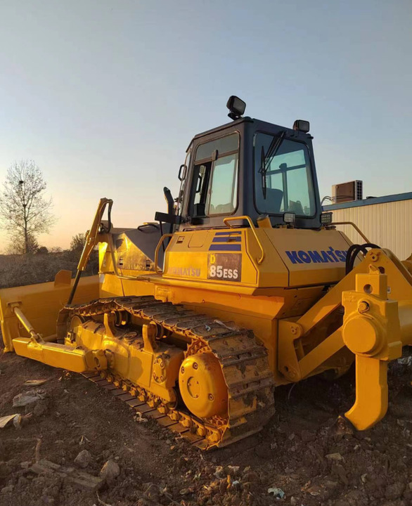 Used Famous Brand Komatsu D85 Bulldozer ,Used komatsu D85 Bulldozer in Cheaper Price and komatsu D85 for Sale - Bulldozer: das Bild 4 Used Famous Brand Komatsu D85 Bulldozer ,Used komatsu D85 Bulldozer in Cheaper Price and komatsu D85 for Sale - Bulldozer: das Bild 4