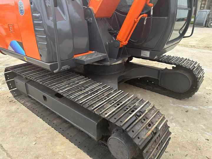 Used HITACHI ZX-70 - Bagger: das Bild 5 Used HITACHI ZX-70 - Bagger: das Bild 5
