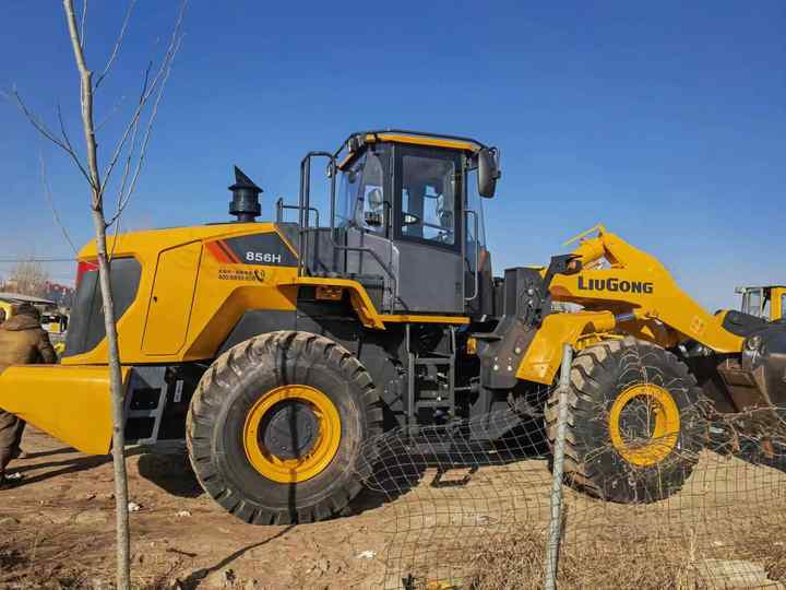 Used LIUGONG 856H wheel in Good Condition for sale 90%new uesd Loader liugong 856h Used Loader For Sale - Radlader: das Bild 4 Used LIUGONG 856H wheel in Good Condition for sale 90%new uesd Loader liugong 856h Used Loader For Sale - Radlader: das Bild 4