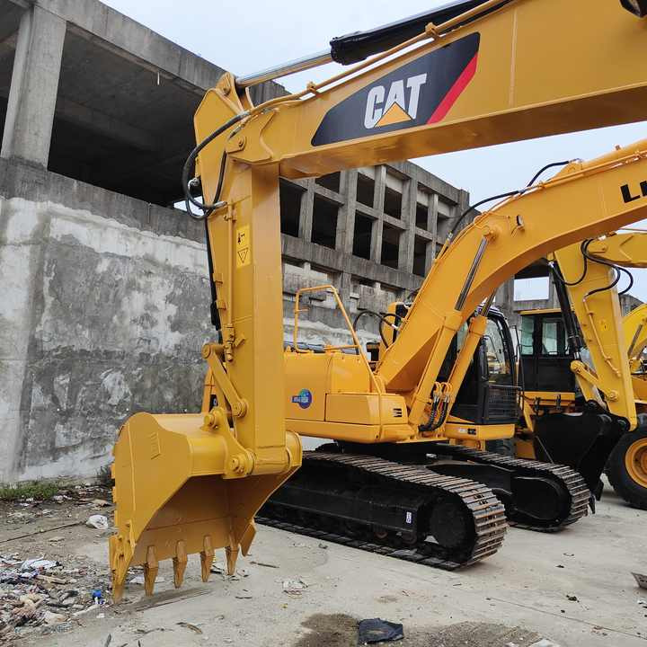 Used Machinery Construction Crawler Used Cat 320d Excavator Machine 325d 330d Caterpillar Machinery Cat 320d Used Excavators - Kettenbagger: das Bild 4 Used Machinery Construction Crawler Used Cat 320d Excavator Machine 325d 330d Caterpillar Machinery Cat 320d Used Excavators - Kettenbagger: das Bild 4