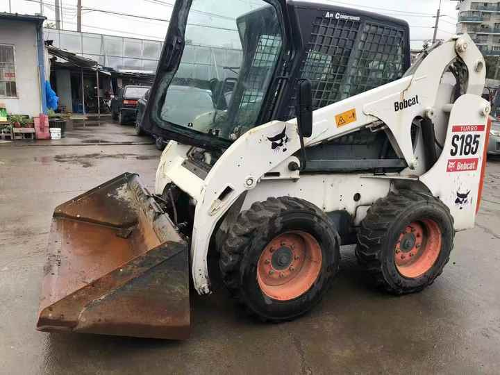 Used Small Loader Bobcat S130 S160 S185 Skid Steer Loader With Good Condition - Radlader: das Bild 4 Used Small Loader Bobcat S130 S160 S185 Skid Steer Loader With Good Condition - Radlader: das Bild 4