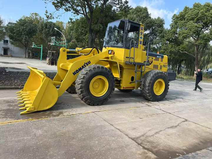 Used komatsu Wa320-3 Wheel Loader Second Hand Machine Popular Brand komatsu Hydraulic Machinery - Radlader: das Bild 5 Used komatsu Wa320-3 Wheel Loader Second Hand Machine Popular Brand komatsu Hydraulic Machinery - Radlader: das Bild 5