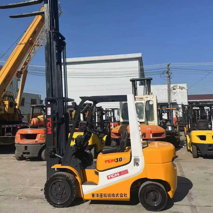 Very Good Condition and Cheap Price 3 Tonne TCM Forklift Run Performance TCM30 Forklift for Sale - Gabelstapler: das Bild 1 Very Good Condition and Cheap Price 3 Tonne TCM Forklift Run Performance TCM30 Forklift for Sale - Gabelstapler: das Bild 1