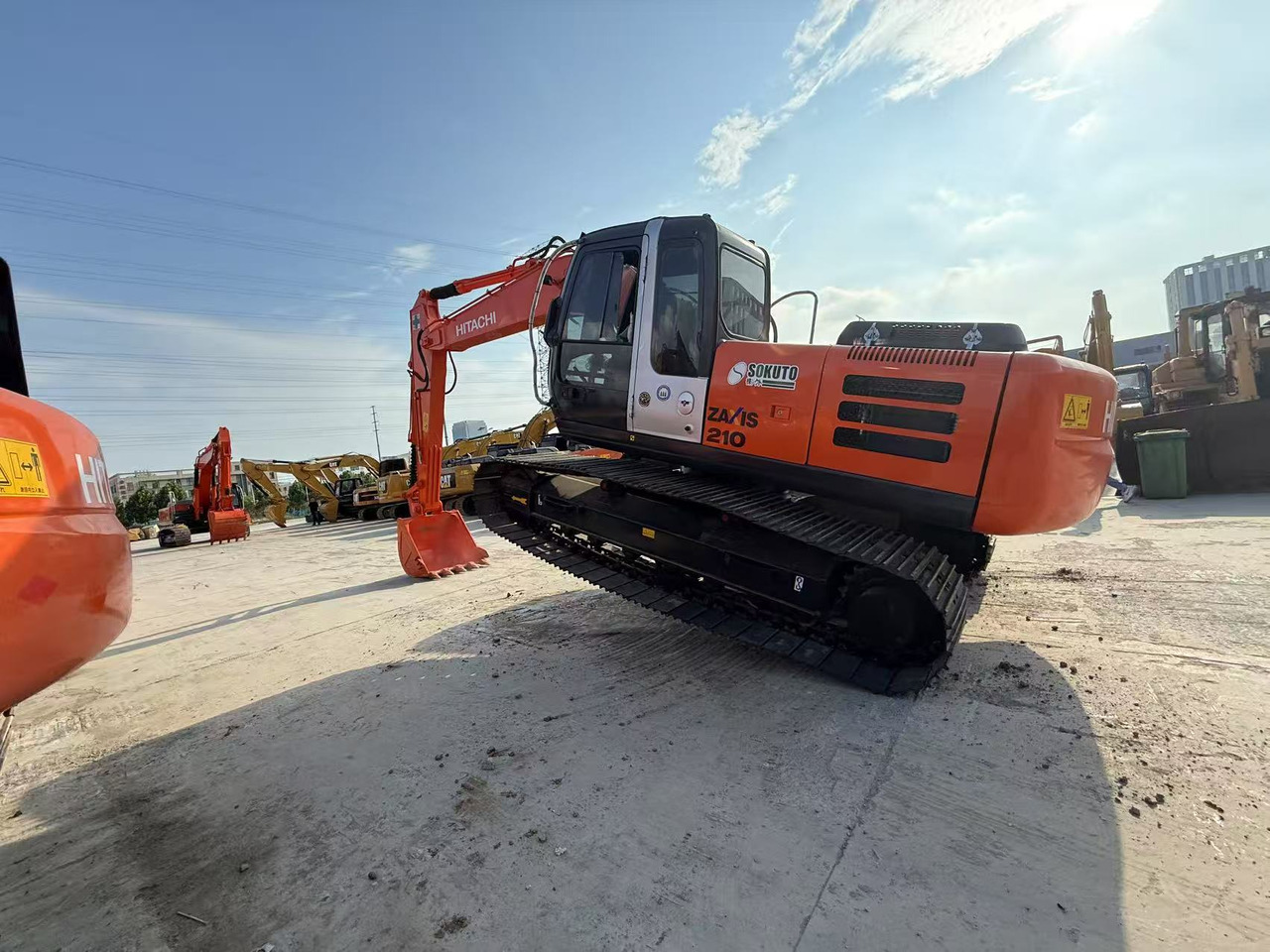 HITACHI ZX210-3G - Kettenbagger: das Bild 3 HITACHI ZX210-3G - Kettenbagger: das Bild 3