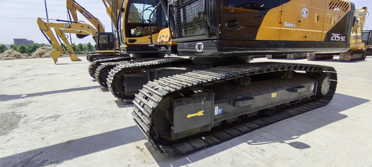 HYUNDAI R215-9T - Kettenbagger: das Bild 4 HYUNDAI R215-9T - Kettenbagger: das Bild 4
