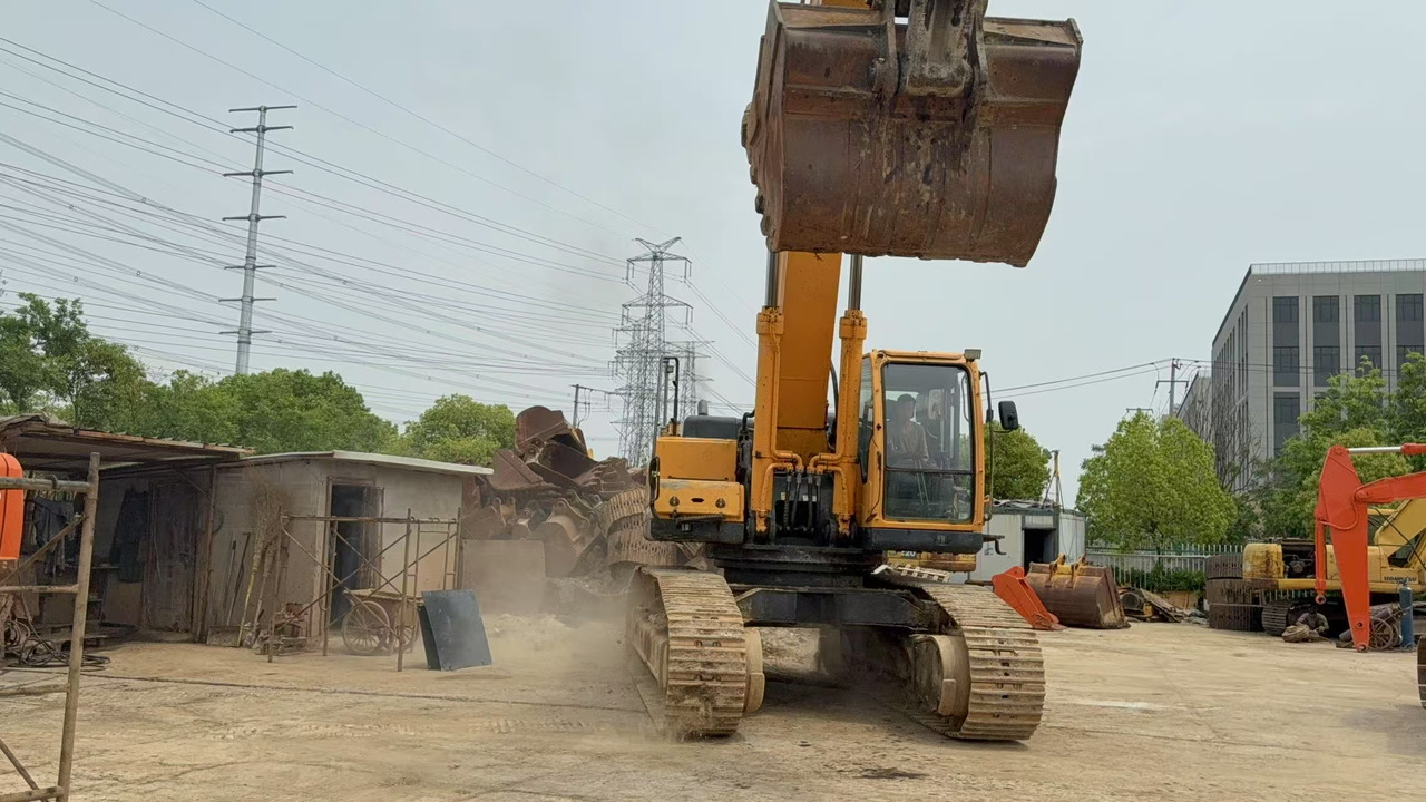 HYUNDAI R520 - Kettenbagger: das Bild 3 HYUNDAI R520 - Kettenbagger: das Bild 3