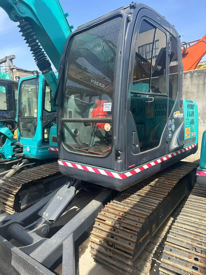 KOBELCO SK75 - Minibagger: das Bild 4 KOBELCO SK75 - Minibagger: das Bild 4
