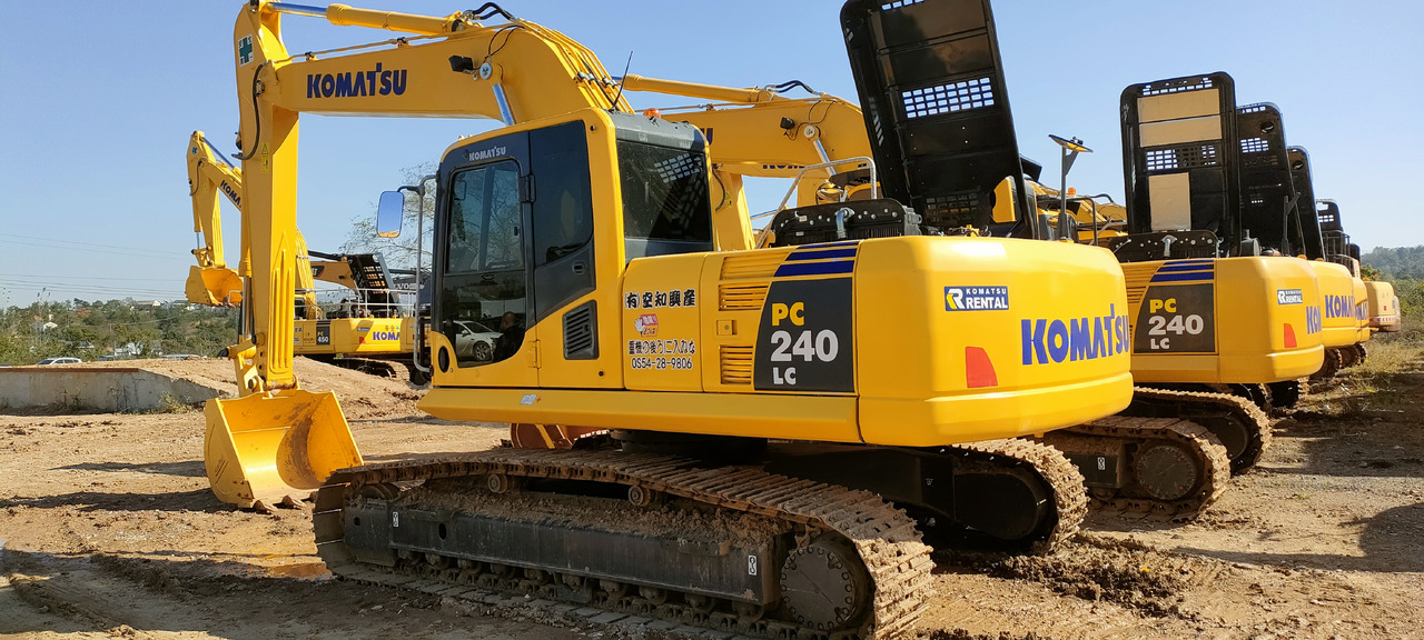 KOMATSU PC240-8 - Kettenbagger: das Bild 1 KOMATSU PC240-8 - Kettenbagger: das Bild 1