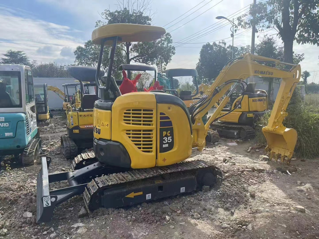 KOMATSU PC35 - Kettenbagger: das Bild 1 KOMATSU PC35 - Kettenbagger: das Bild 1