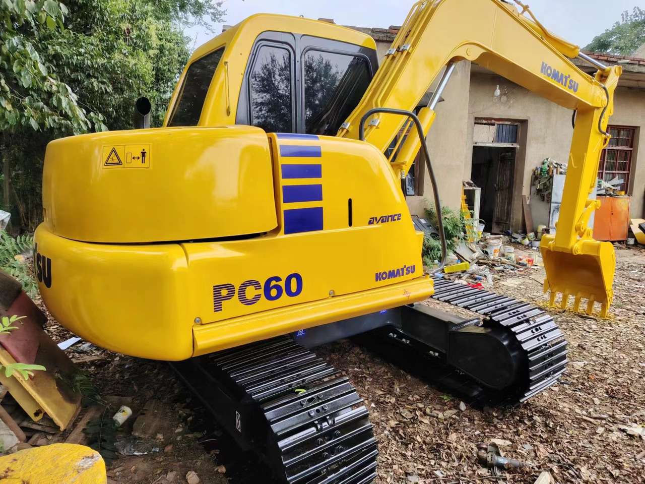 KOMATSU PC60-7 - Kettenbagger: das Bild 3 KOMATSU PC60-7 - Kettenbagger: das Bild 3