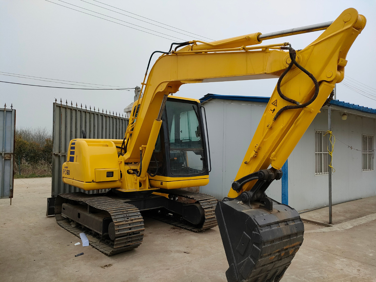 KOMATSU PC60-7 - Kettenbagger: das Bild 3 KOMATSU PC60-7 - Kettenbagger: das Bild 3
