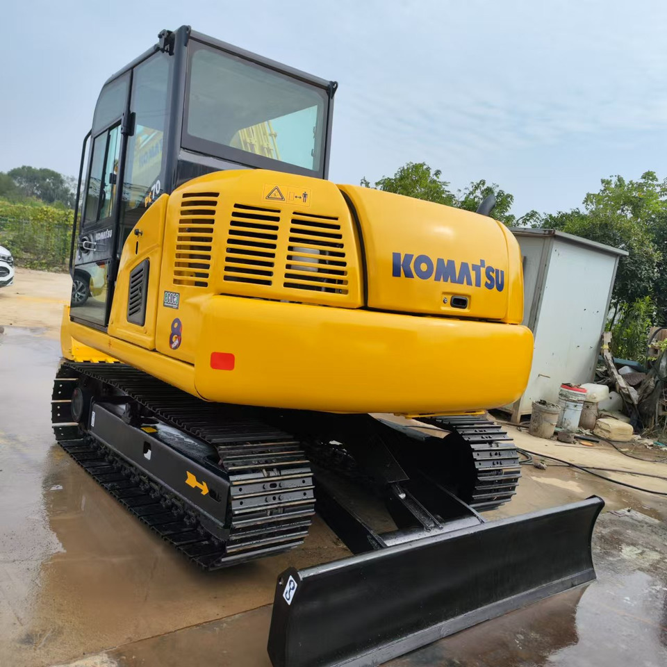 KOMATSU PC70-8 - Kettenbagger: das Bild 3 KOMATSU PC70-8 - Kettenbagger: das Bild 3