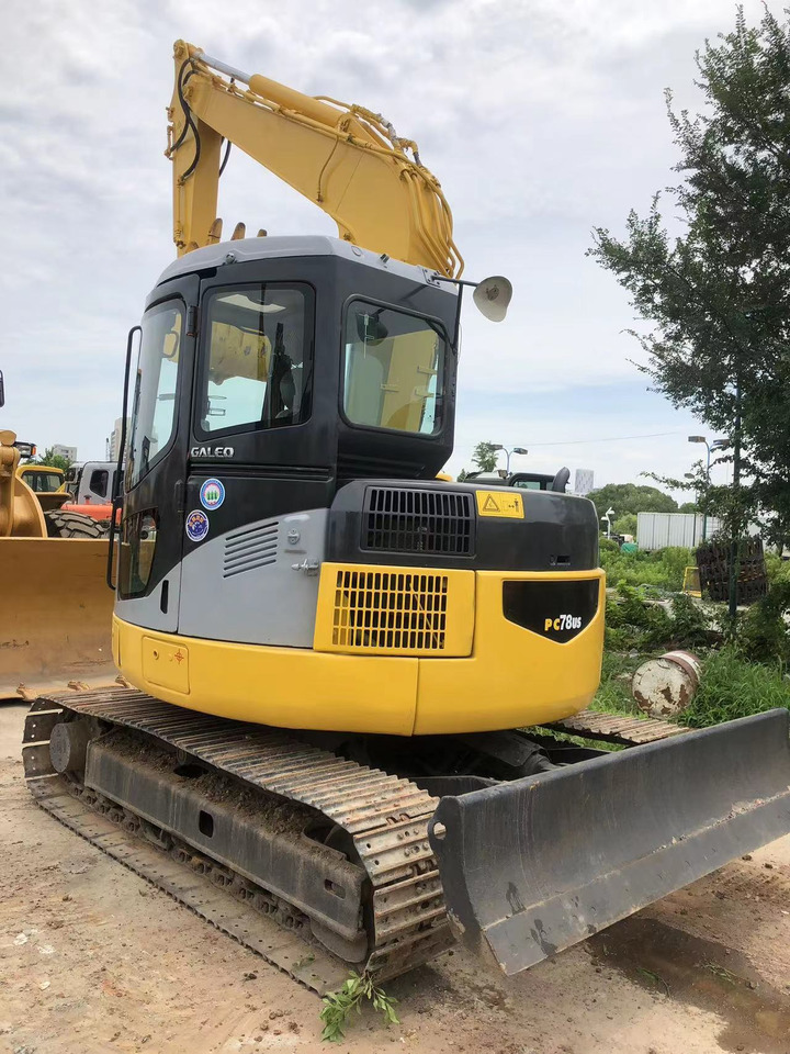 KOMATSU PC70-8 - Minibagger: das Bild 3 KOMATSU PC70-8 - Minibagger: das Bild 3