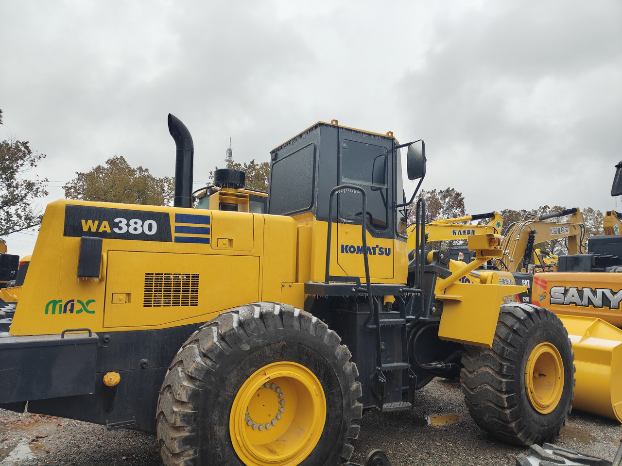 KOMATSU WA380-3 - Radlader: das Bild 3 KOMATSU WA380-3 - Radlader: das Bild 3