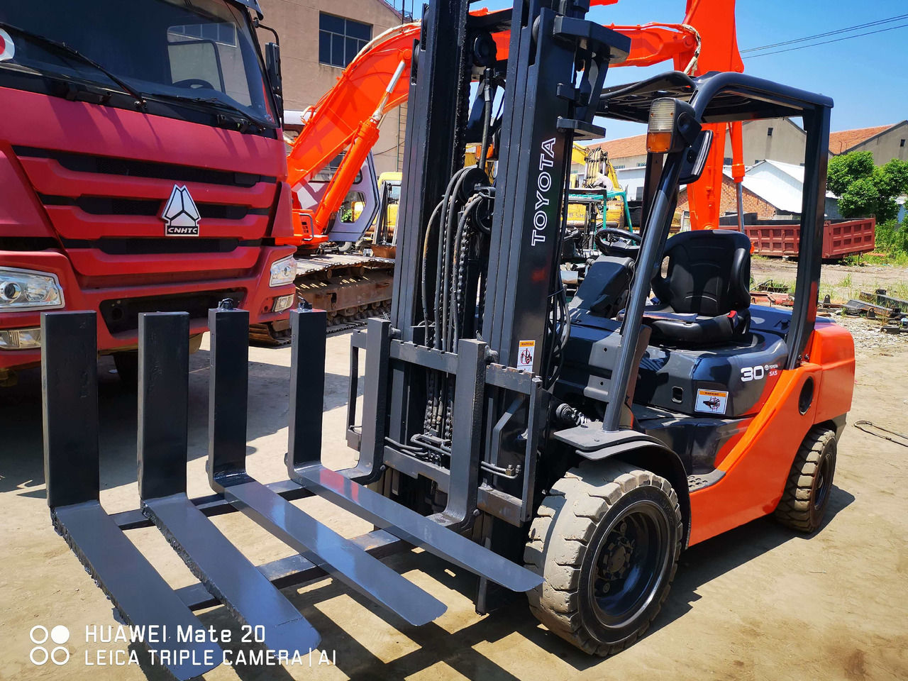 TOYOTA 3-ton - Dieselstapler: das Bild 3 TOYOTA 3-ton - Dieselstapler: das Bild 3